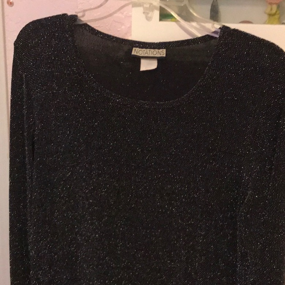 Top  glittery